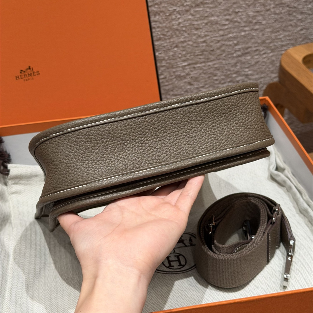 Hermès 愛馬仕 Leather Goods
