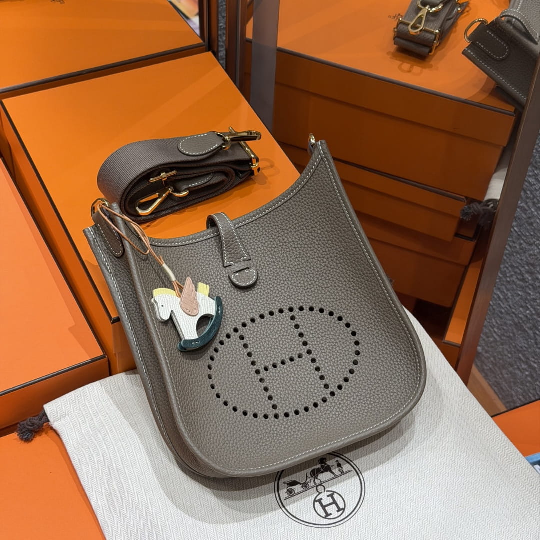Hermès 愛馬仕 Leather Goods