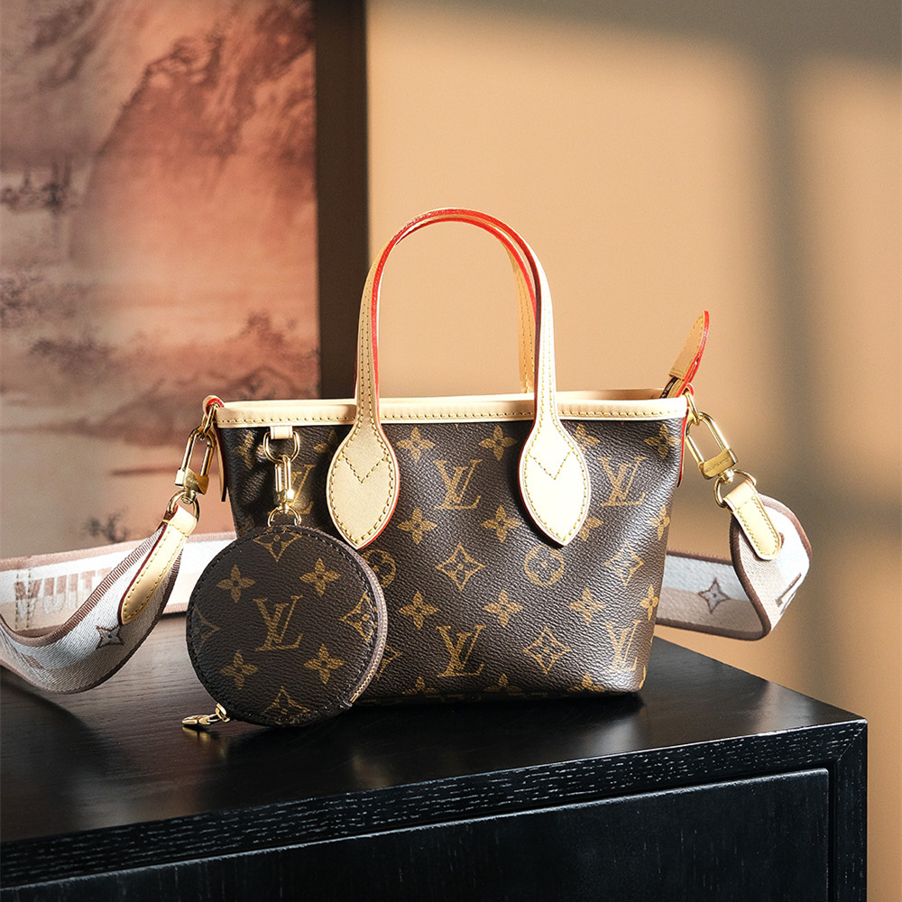 Louis Vuitton 路易威登 Leather Goods