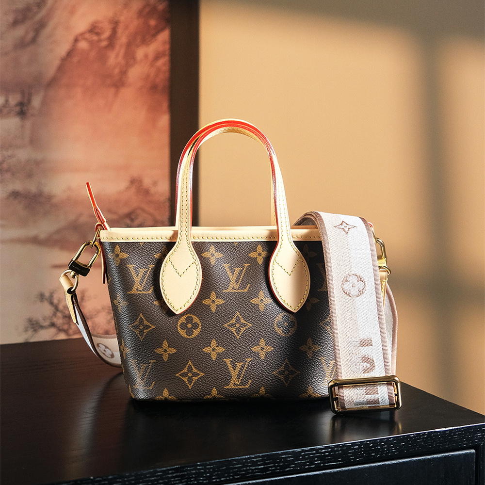 Louis Vuitton 路易威登 Leather Goods