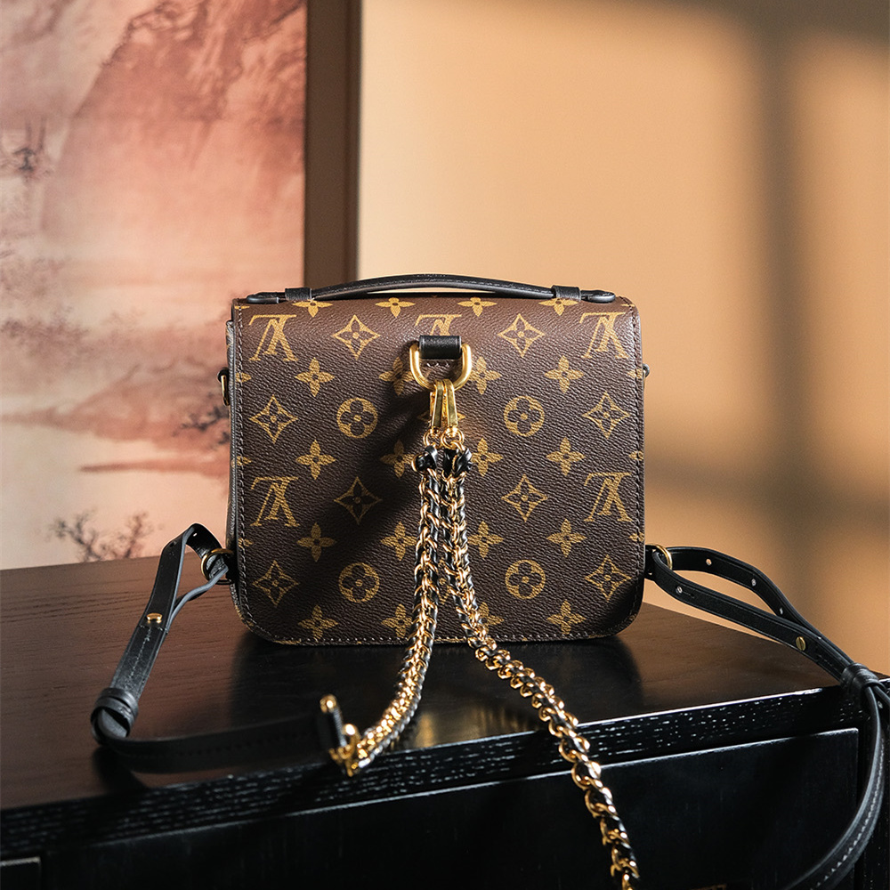 Louis Vuitton 路易威登 Leather Goods