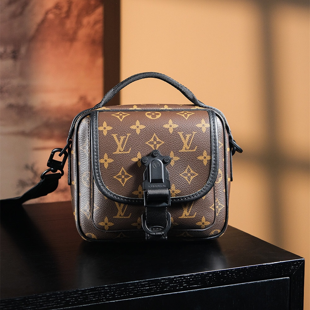 Louis Vuitton 路易威登 Leather Goods