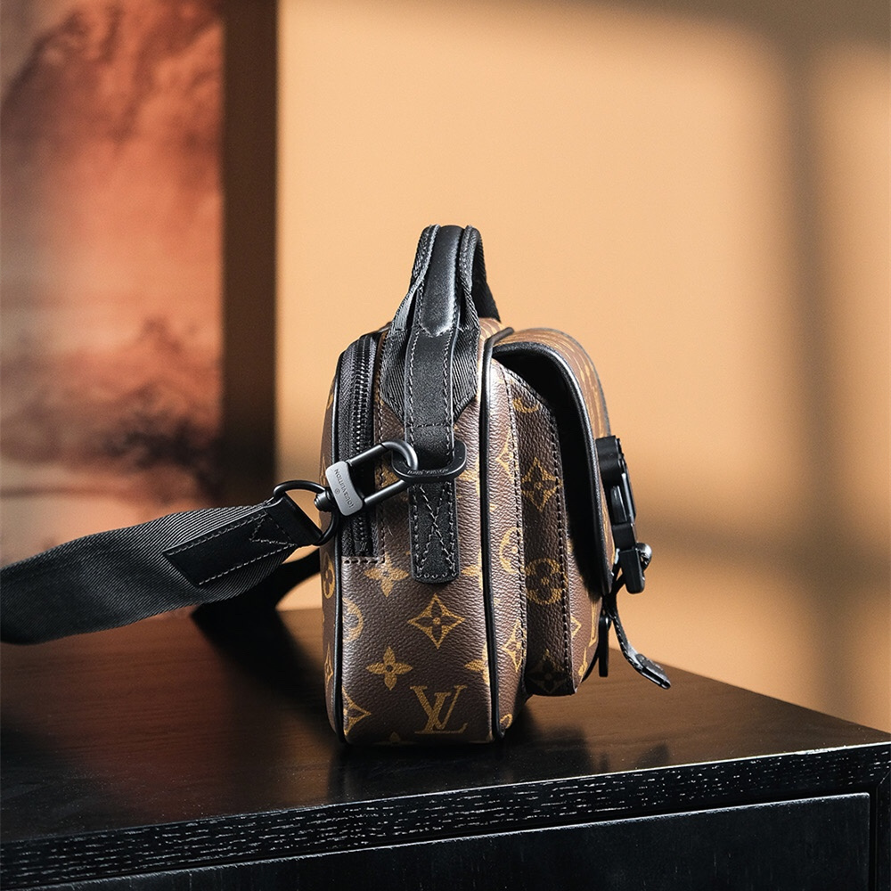 Louis Vuitton 路易威登 Leather Goods