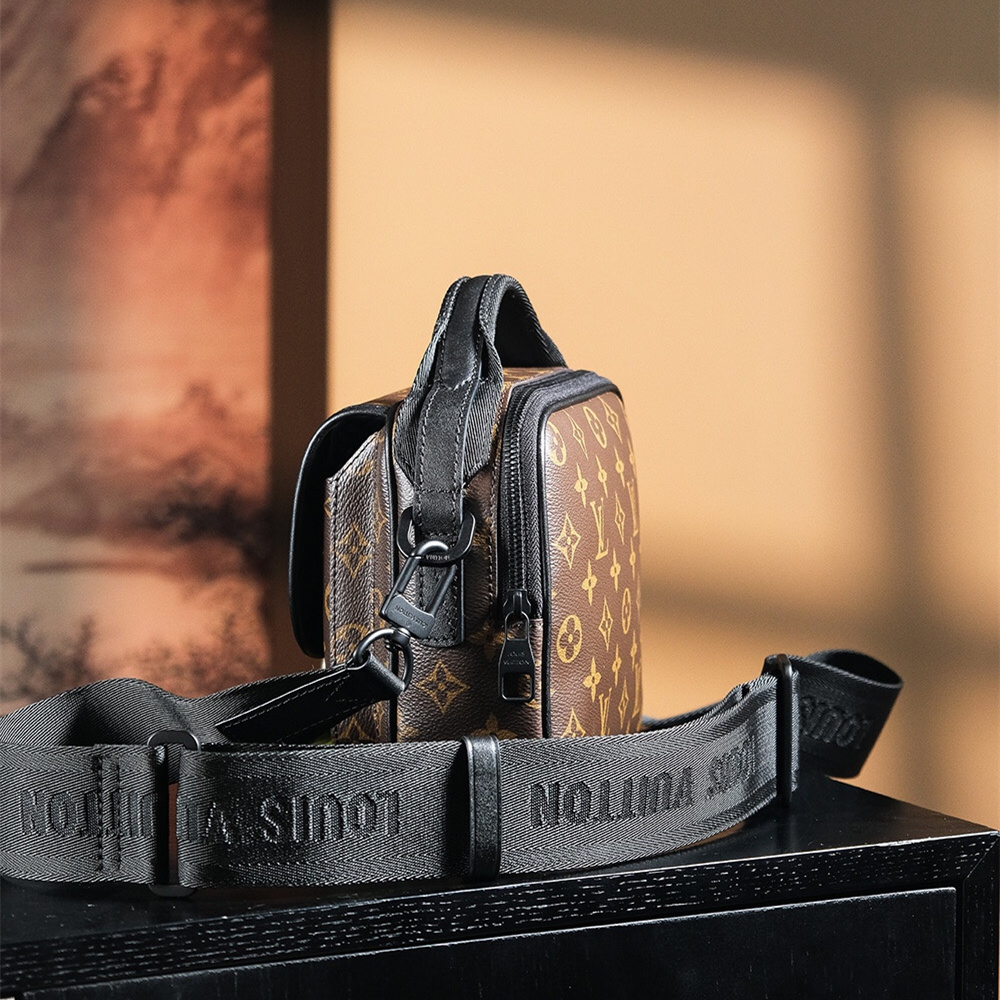Louis Vuitton 路易威登 Leather Goods