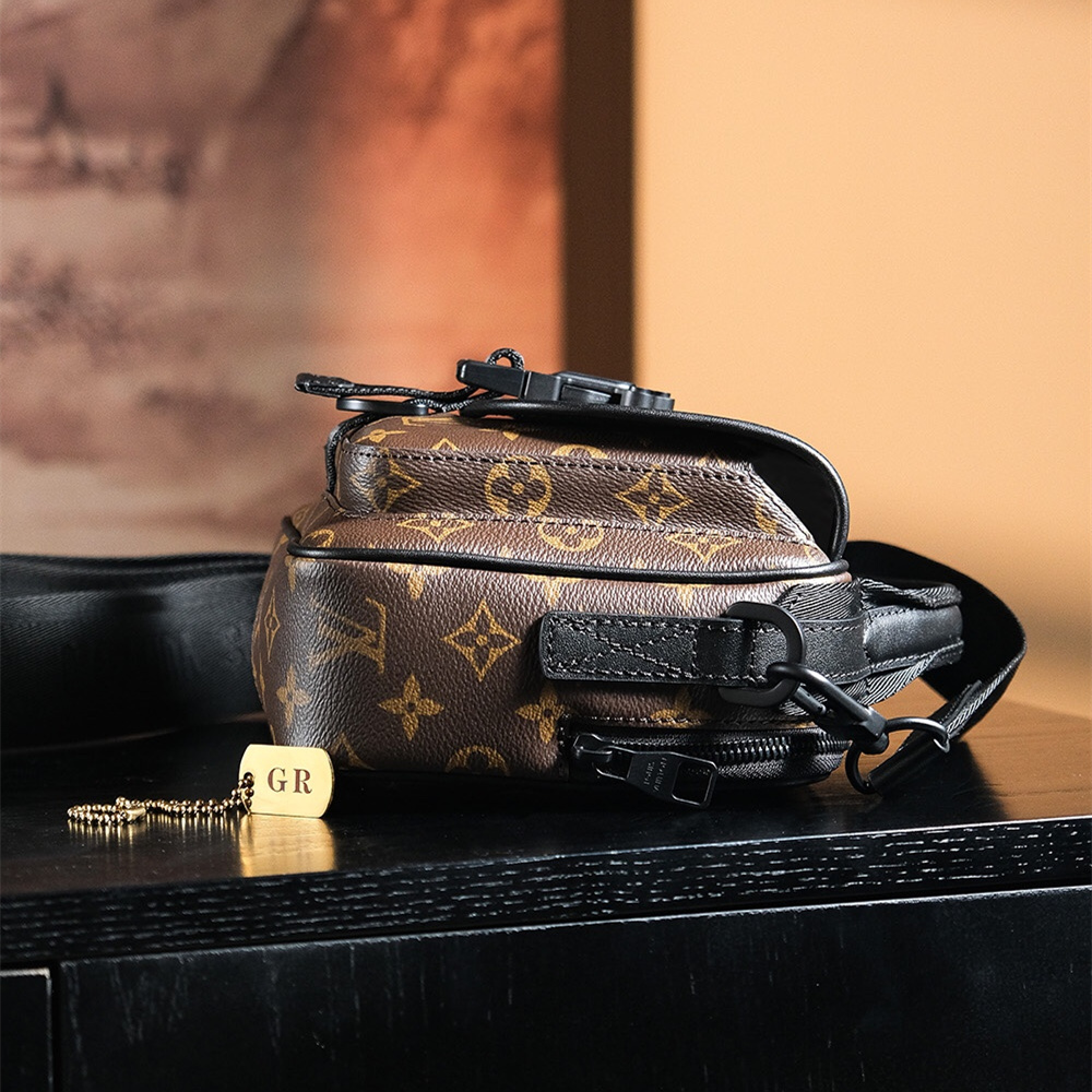 Louis Vuitton 路易威登 Leather Goods