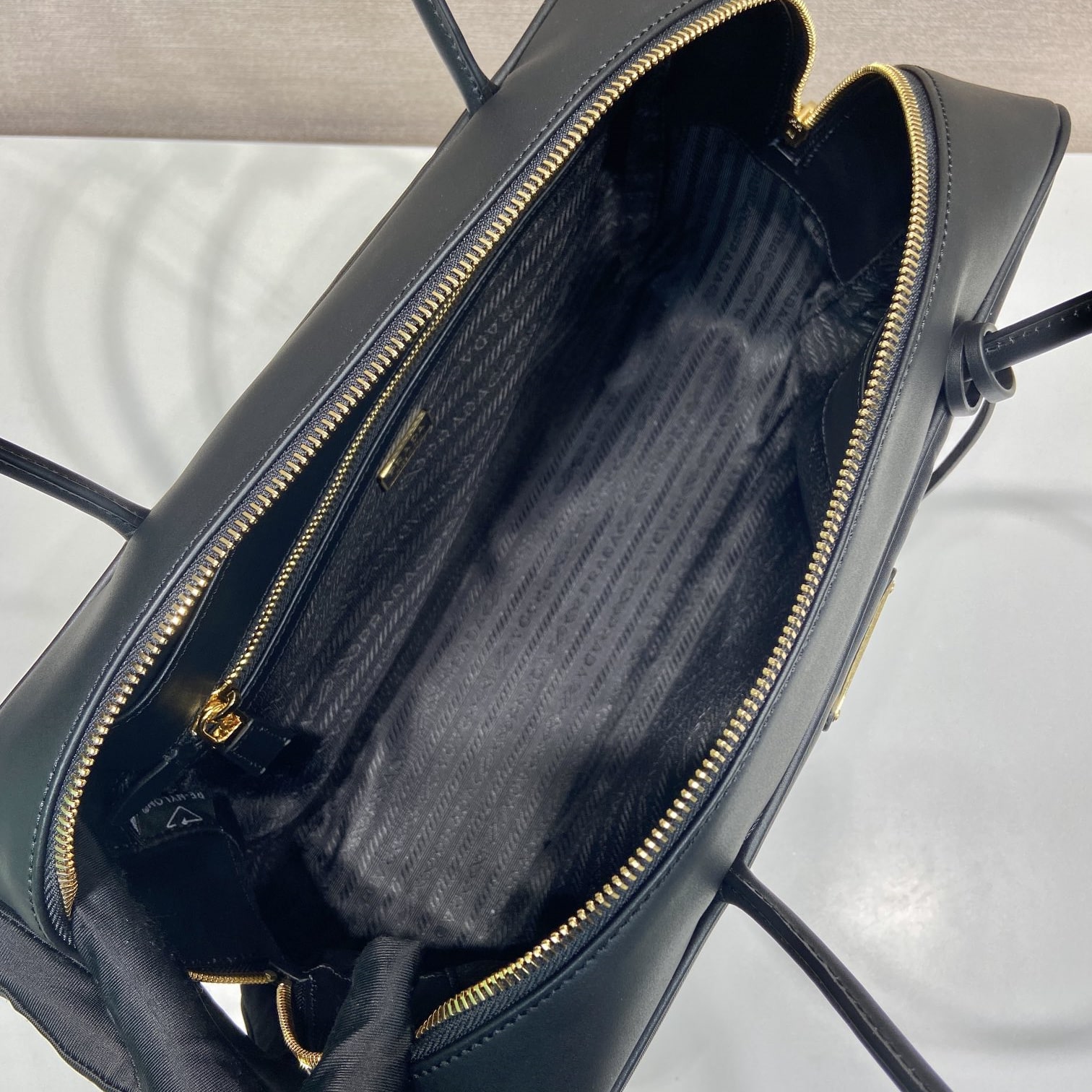 Prada 普拉達 Leather Goods