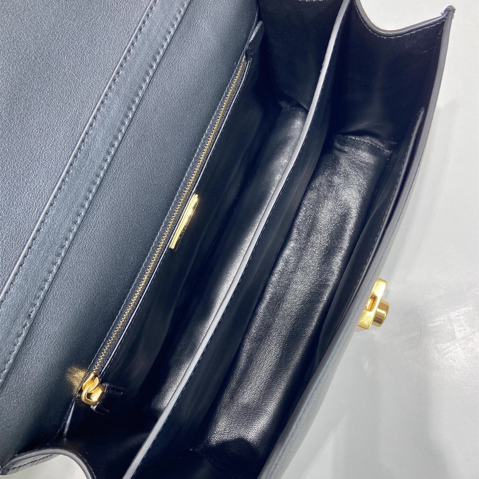 Prada 普拉達 Leather Goods