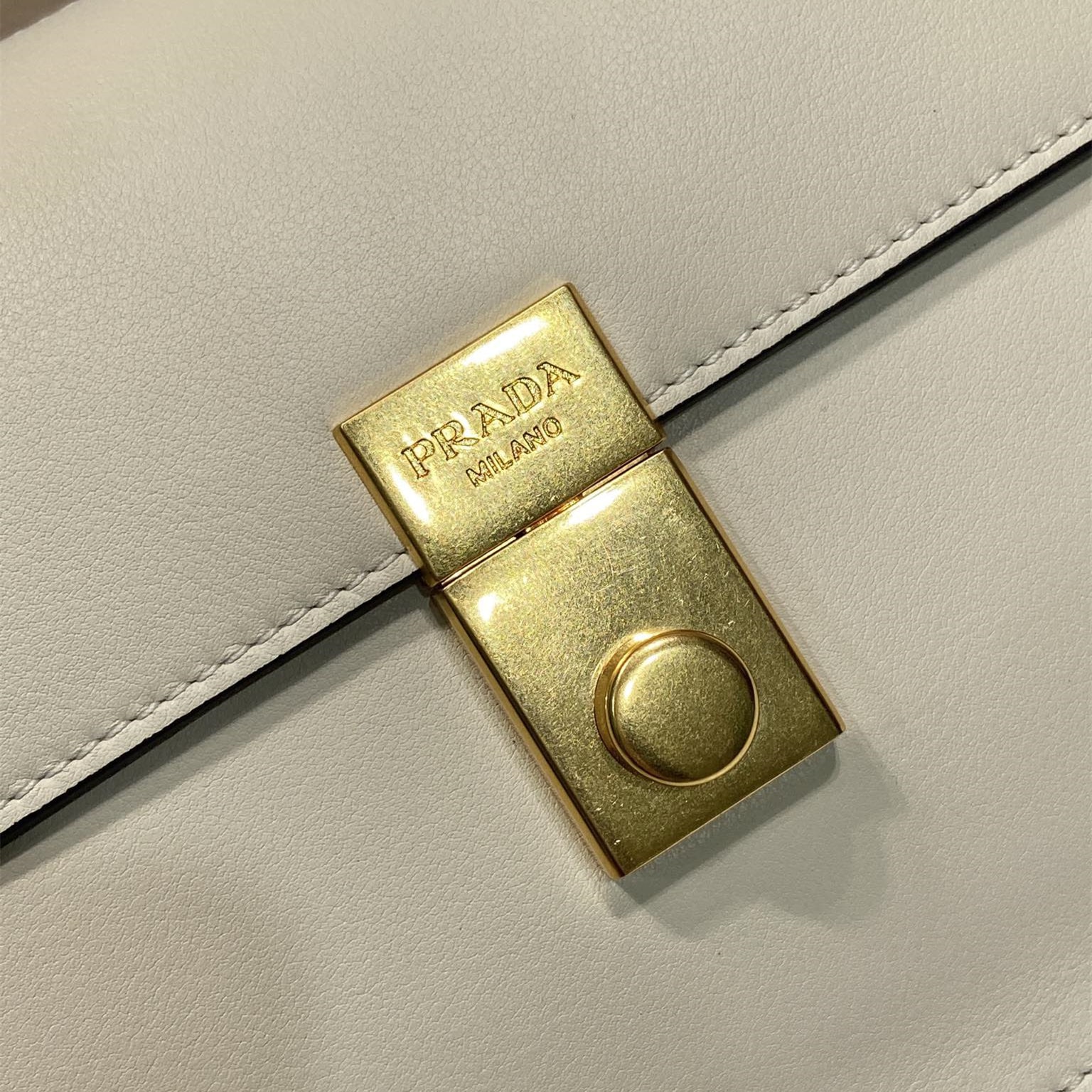 Prada 普拉達 Leather Goods