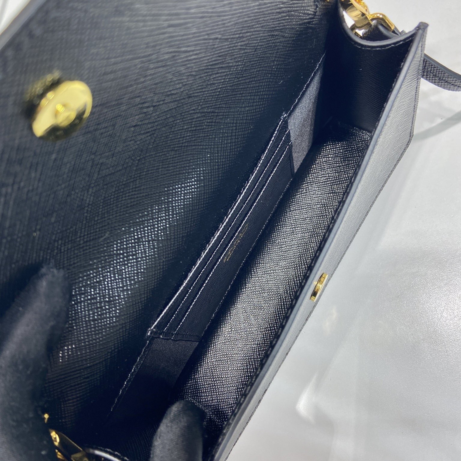 高仿Prada*Saffano系列1NF059斜挎包黑色Mini免檢版