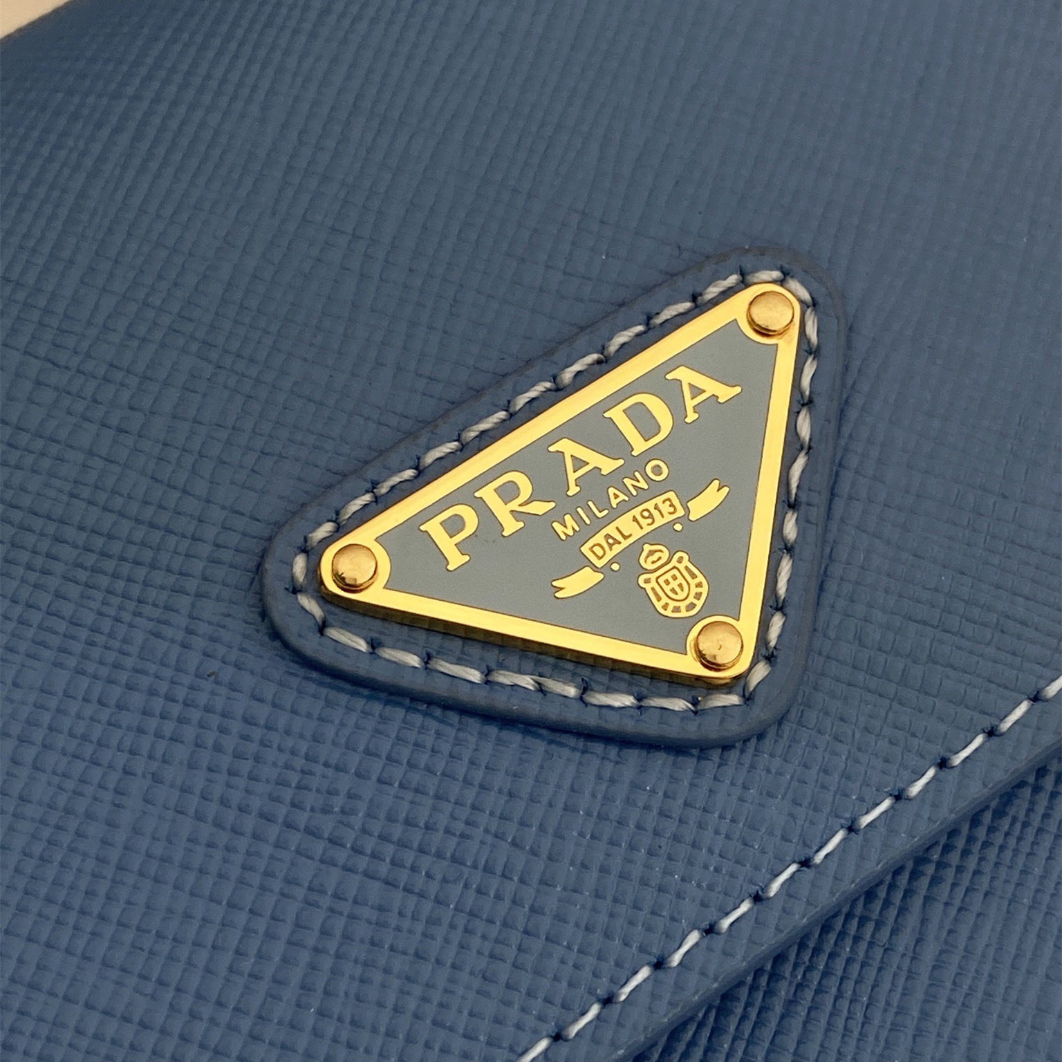 高仿Prada*Saffano系列1NF059斜挎包藍色Mini免檢版