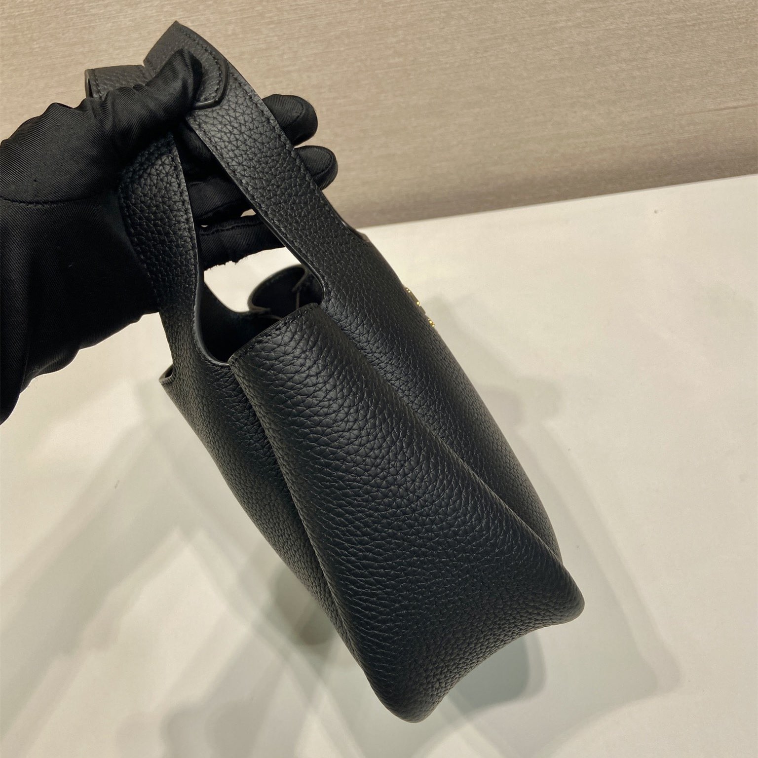 Prada 普拉達 Leather Goods