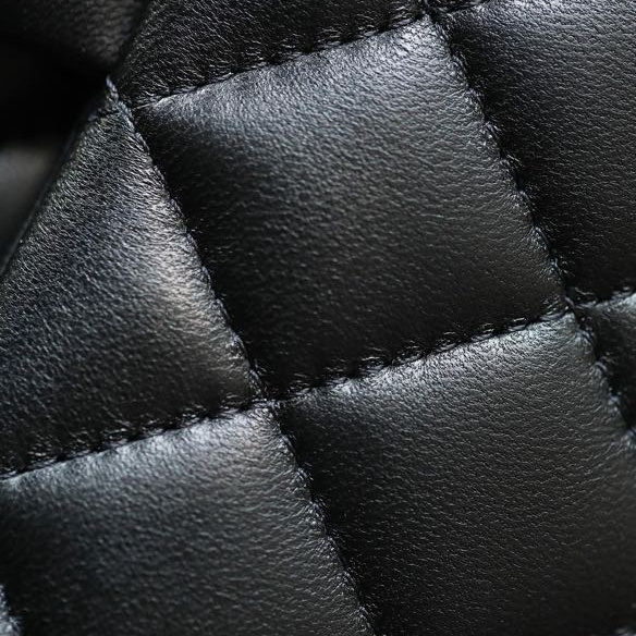 Chanel 香奈兒 Leather Goods