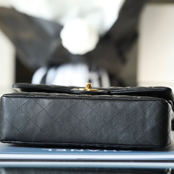 Chanel 香奈兒 Leather Goods