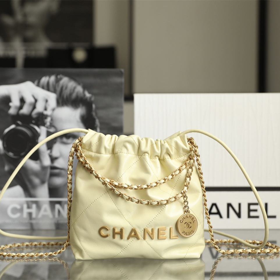 Chanel 香奈兒 Leather Goods