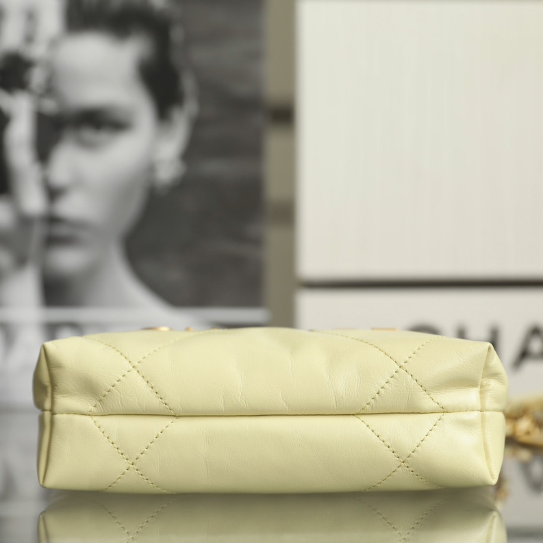 Chanel 香奈兒 Leather Goods
