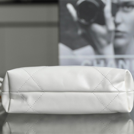 Chanel 香奈兒 Leather Goods