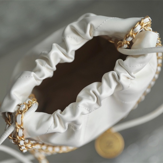 Chanel 香奈兒 Leather Goods