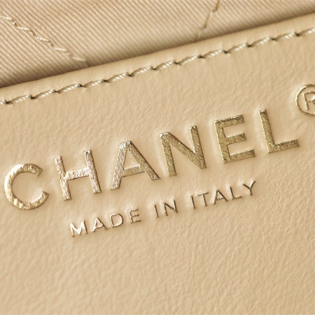 Chanel 香奈兒 Leather Goods