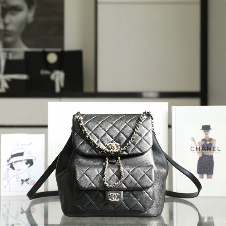 Chanel 香奈兒 Leather Goods
