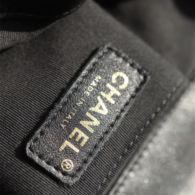Chanel 香奈兒 Leather Goods