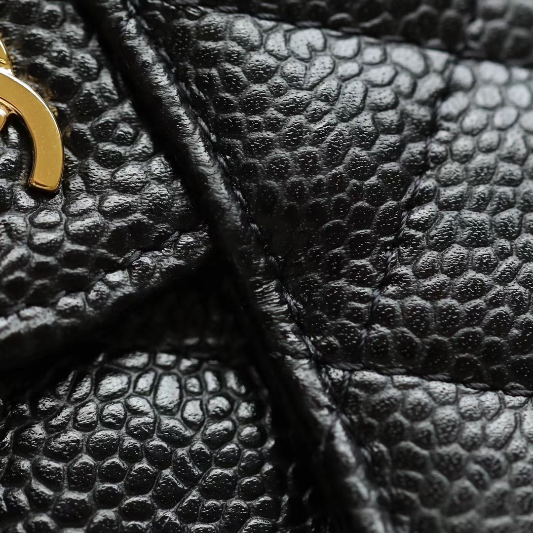 Chanel 香奈兒 Leather Goods