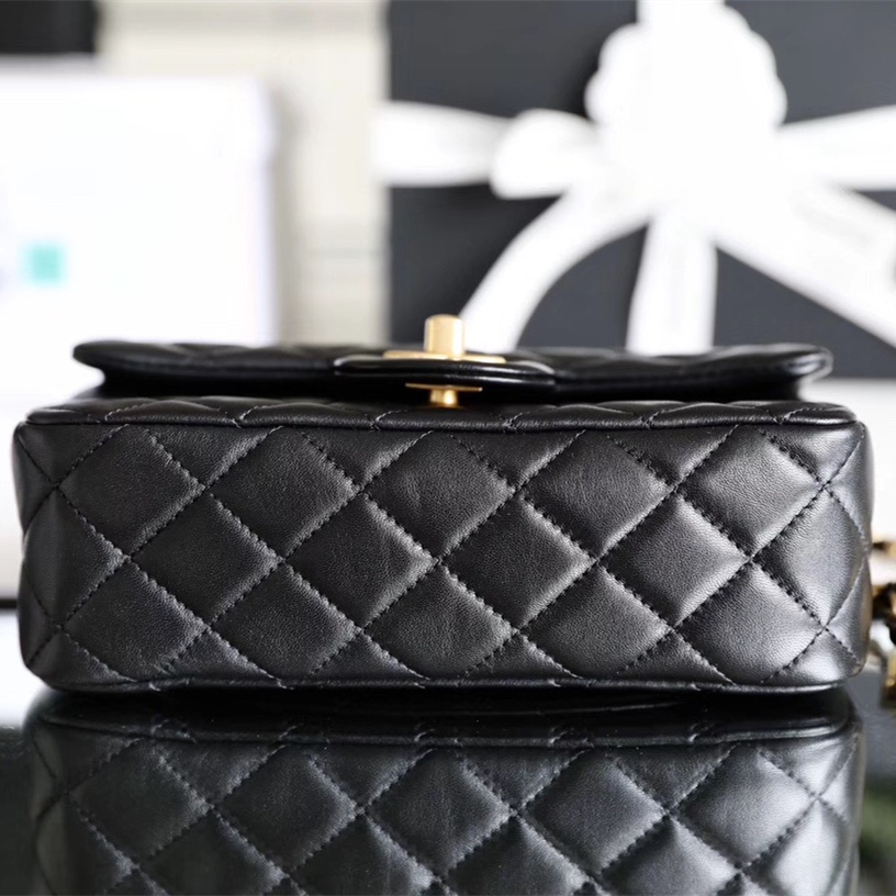 Chanel 香奈兒 Leather Goods