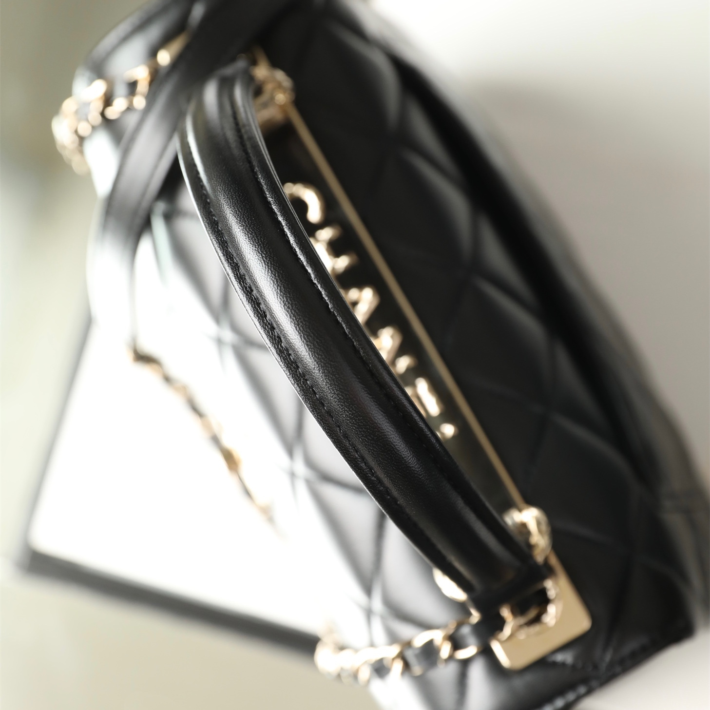 Chanel 香奈兒 Leather Goods