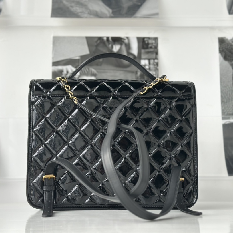 Chanel 香奈兒 Leather Goods