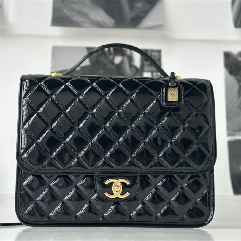 Chanel 香奈兒 Leather Goods