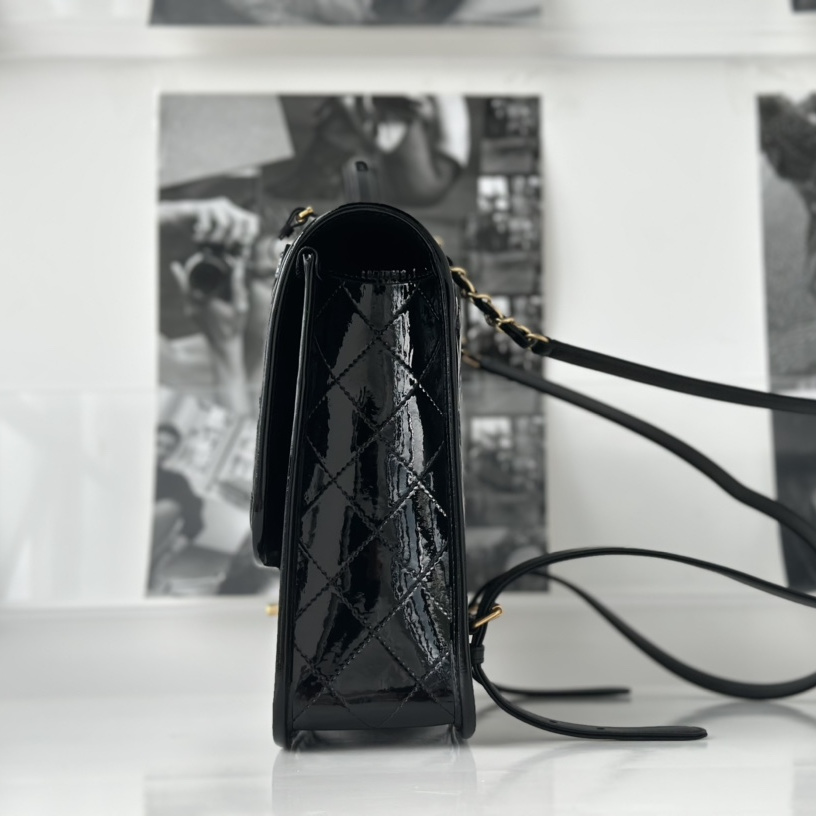 Chanel 香奈兒 Leather Goods