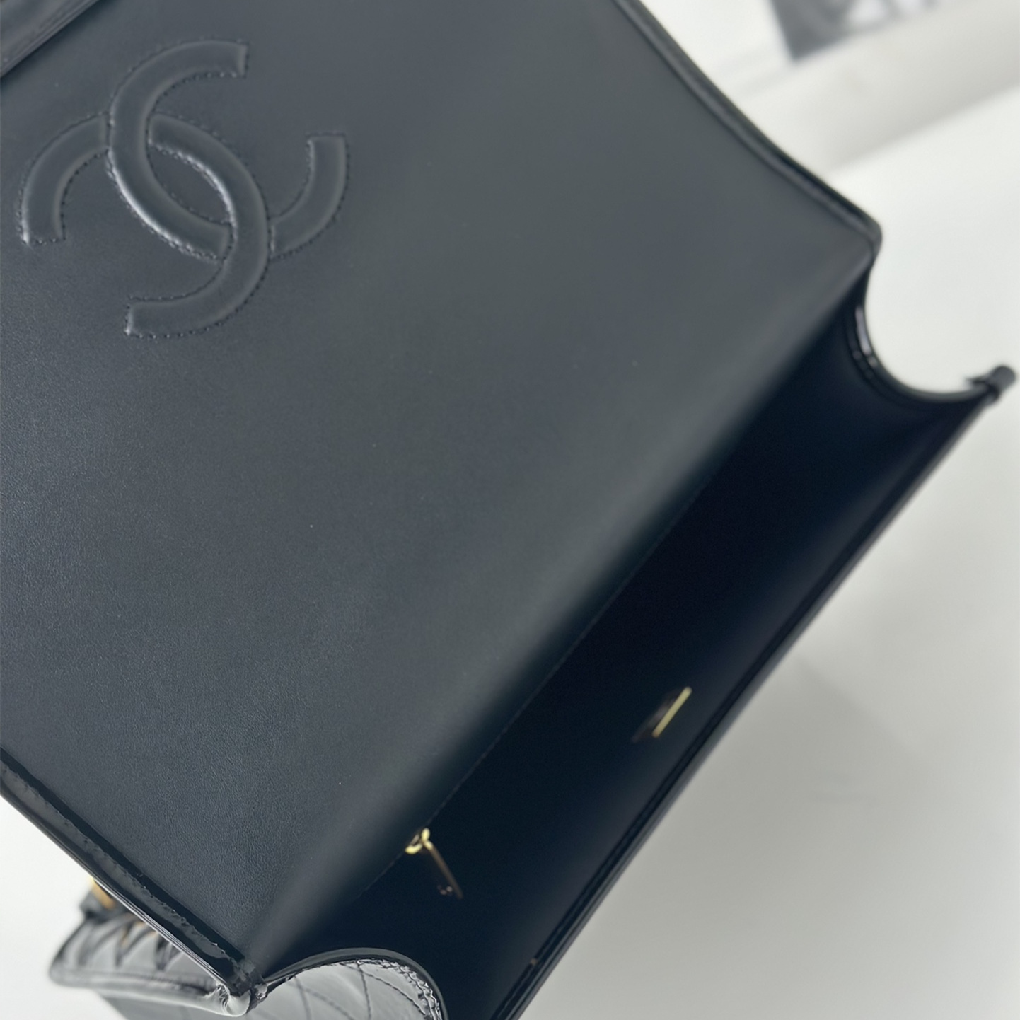 Chanel 香奈兒 Leather Goods