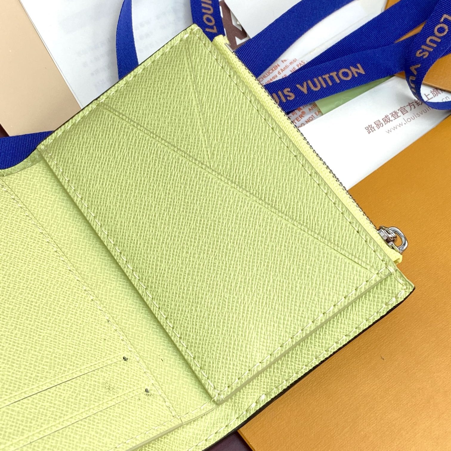 Louis Vuitton 路易威登 Leather Goods