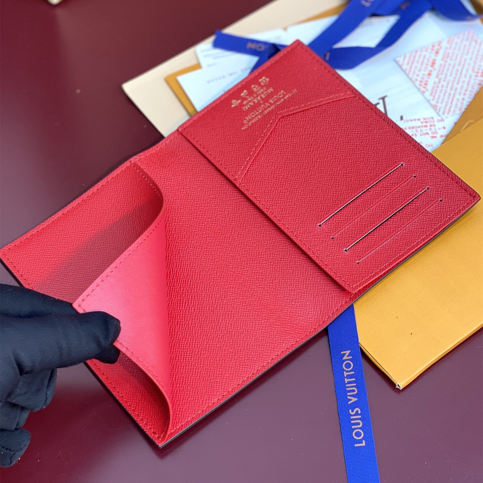 Louis Vuitton 路易威登 Leather Goods