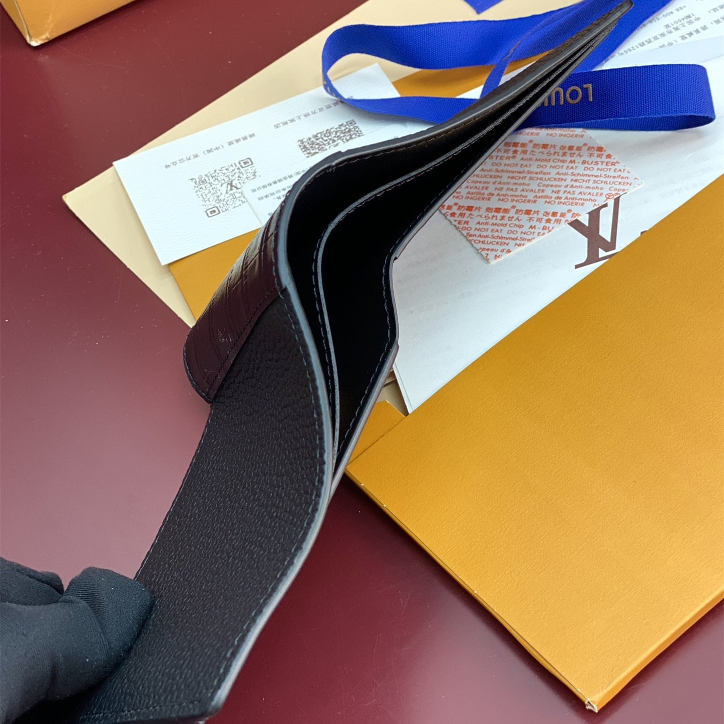 Louis Vuitton 路易威登 Leather Goods
