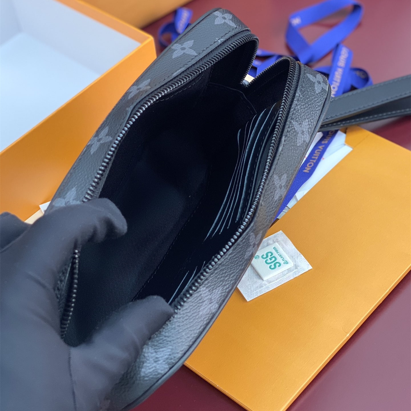 Louis Vuitton 路易威登 Leather Goods