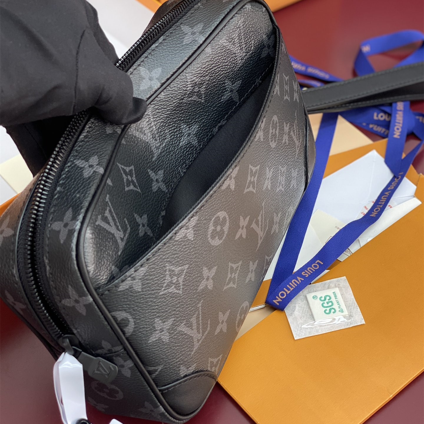 Louis Vuitton 路易威登 Leather Goods