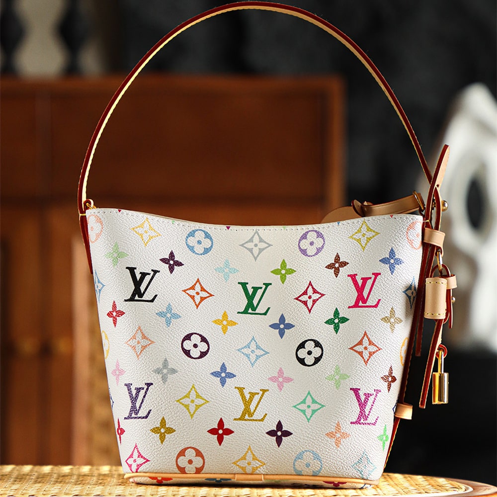 Louis Vuitton 路易威登 Leather Goods