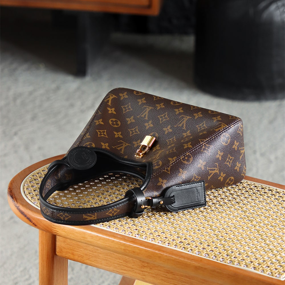Louis Vuitton 路易威登 Leather Goods