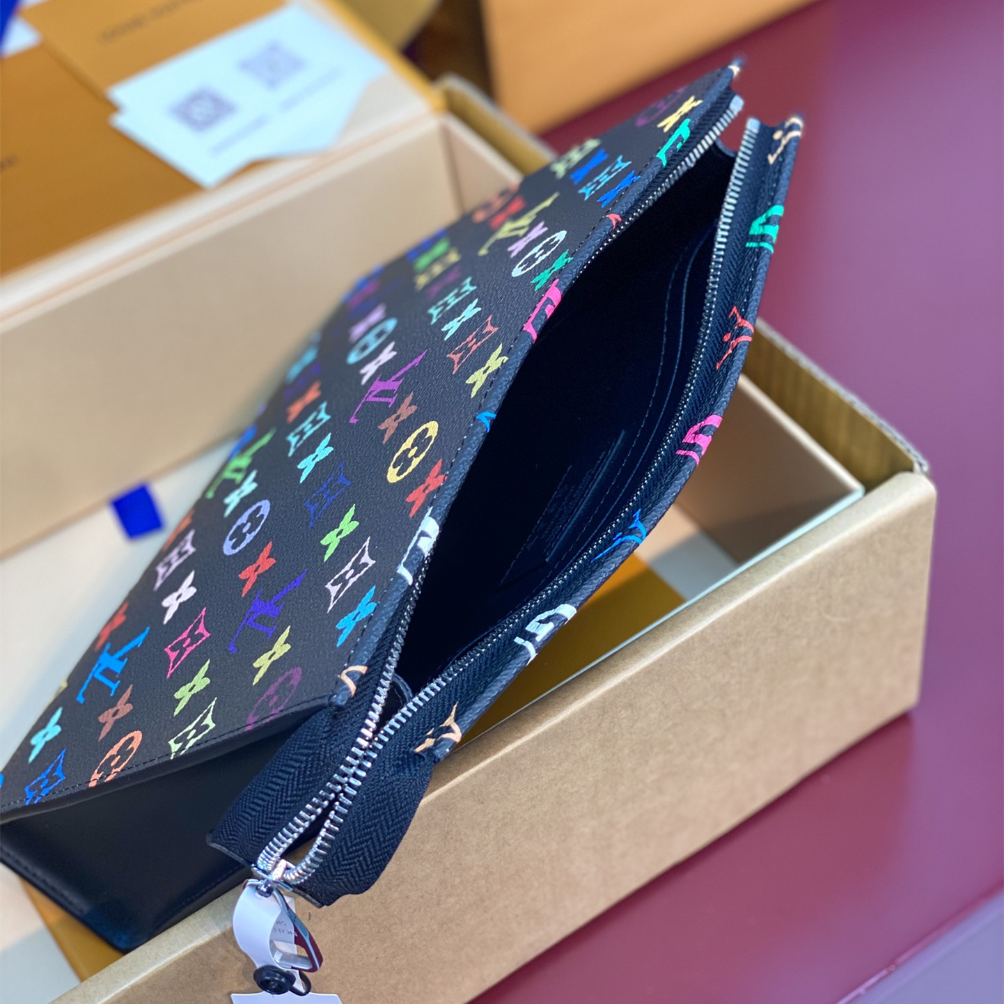 Louis Vuitton 路易威登 Leather Goods