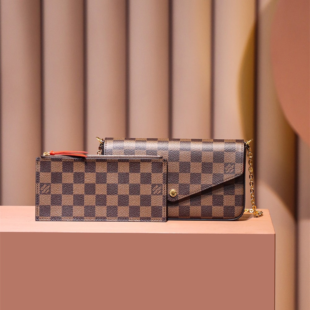 Louis Vuitton 路易威登 Chain Bag