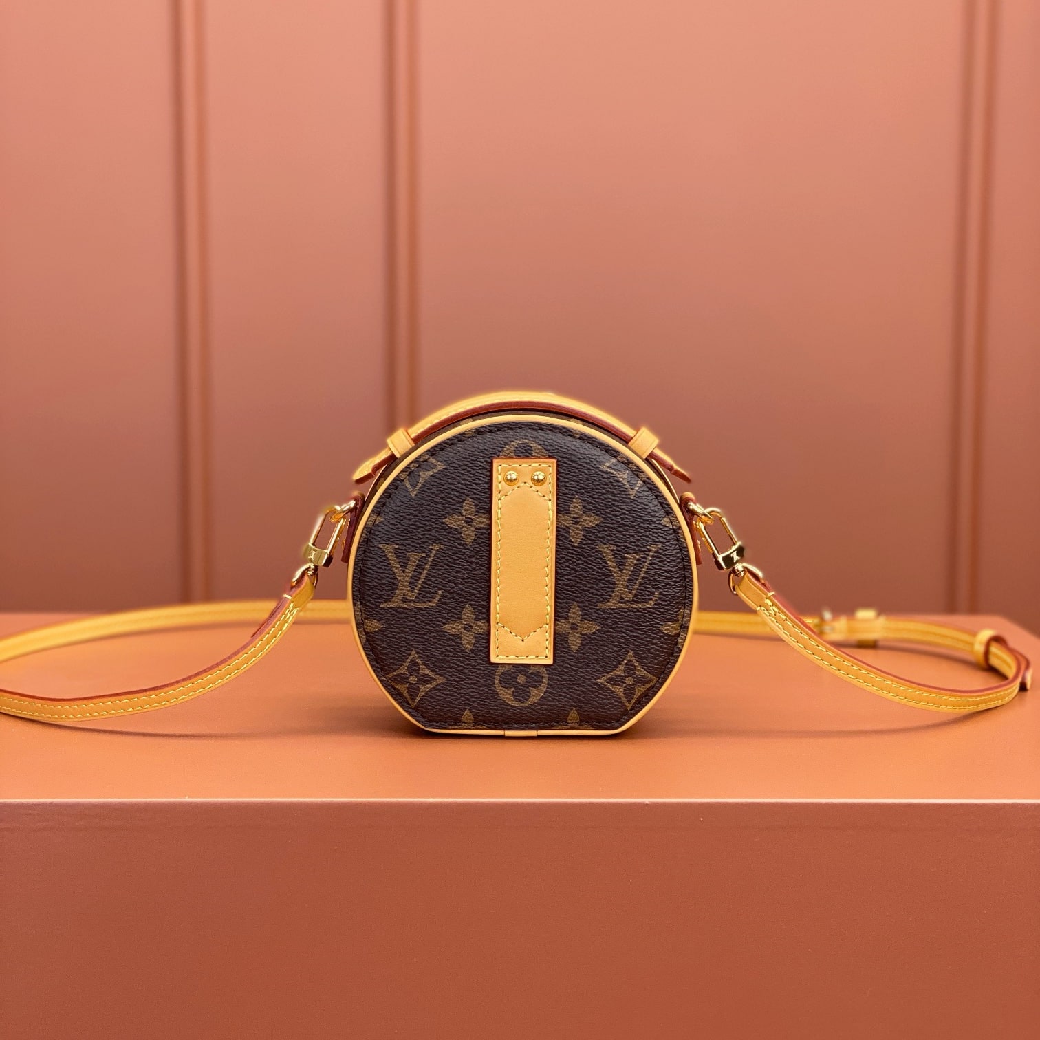 Louis Vuitton 路易威登 Leather Goods