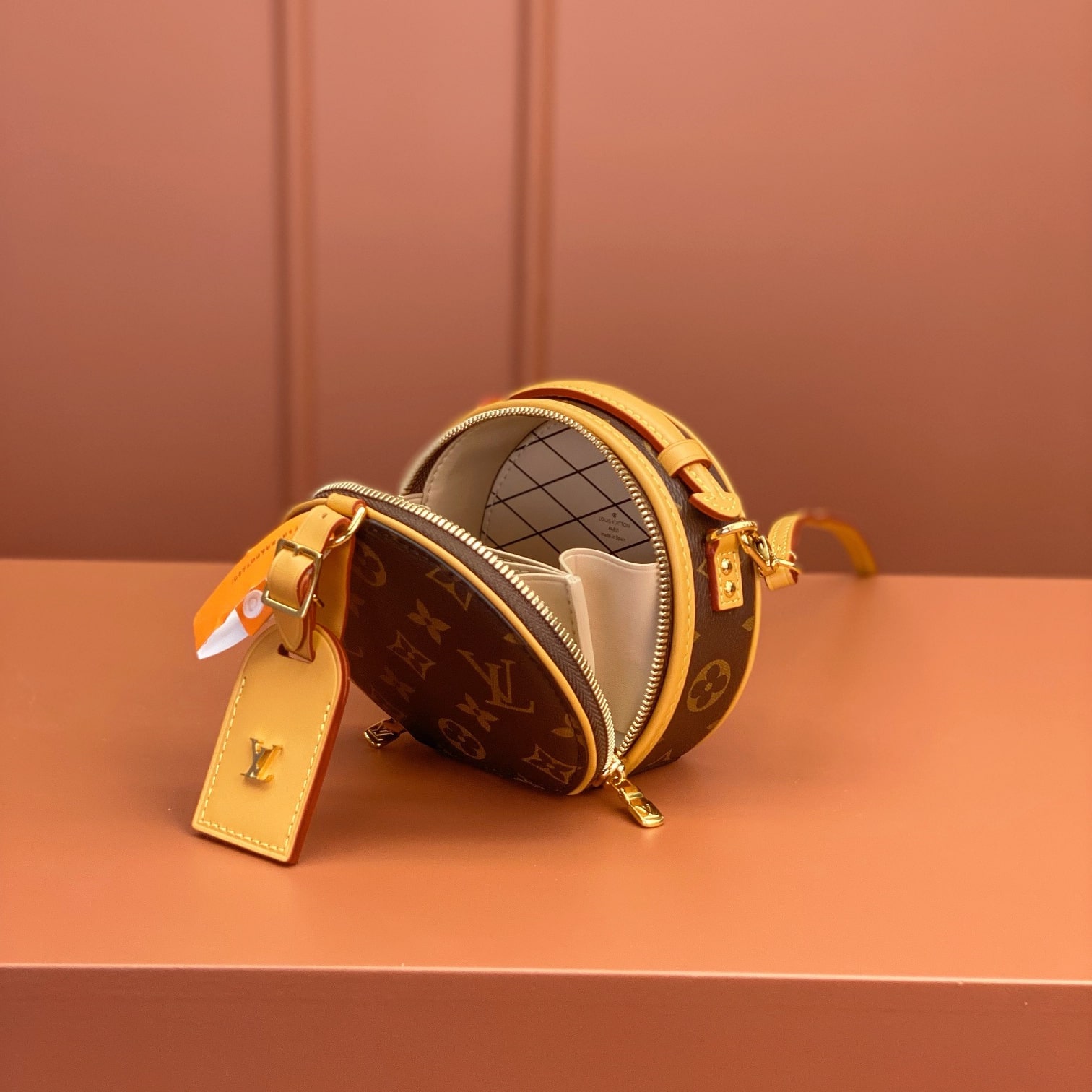 Louis Vuitton 路易威登 Leather Goods