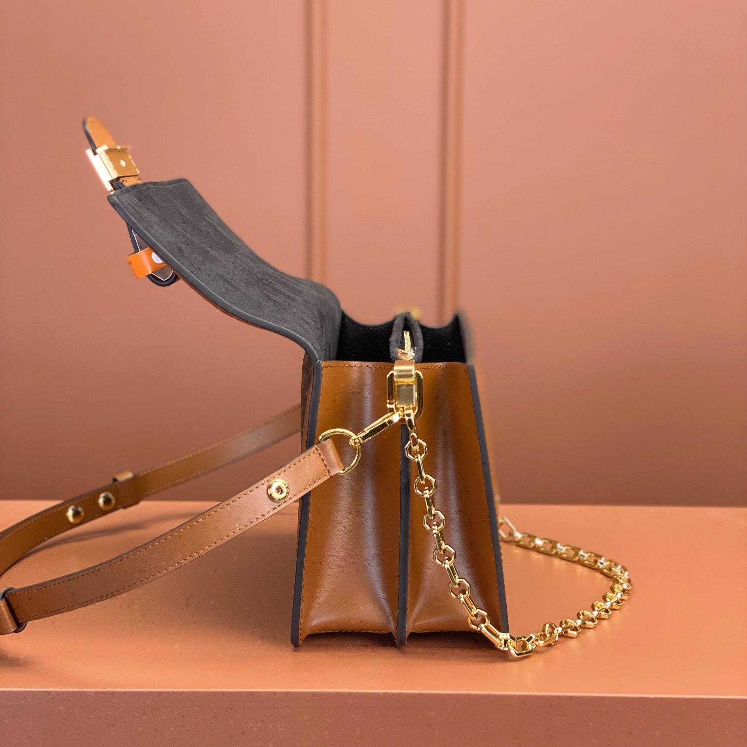 Louis Vuitton 路易威登 Leather Goods