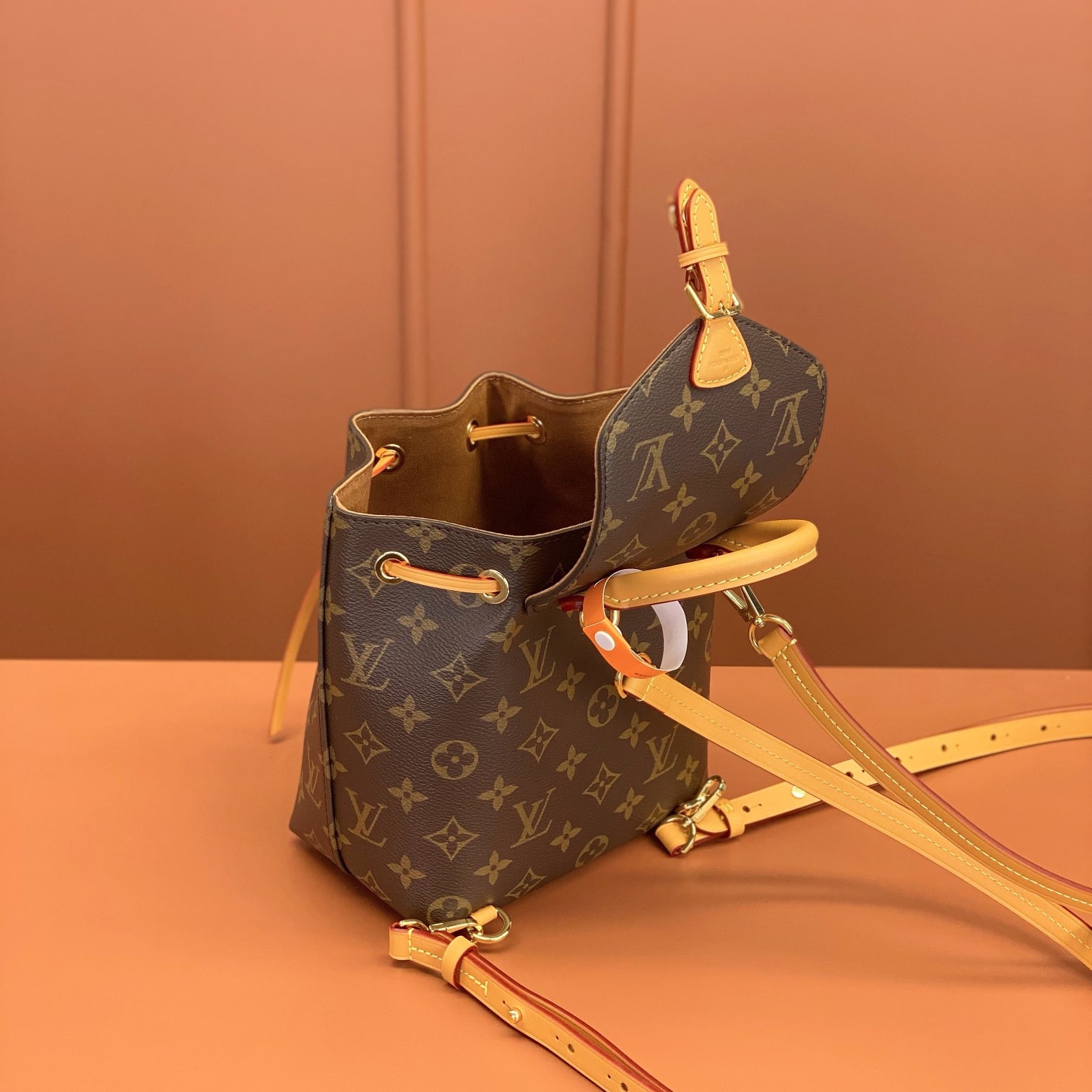 Louis Vuitton 路易威登 Leather Goods