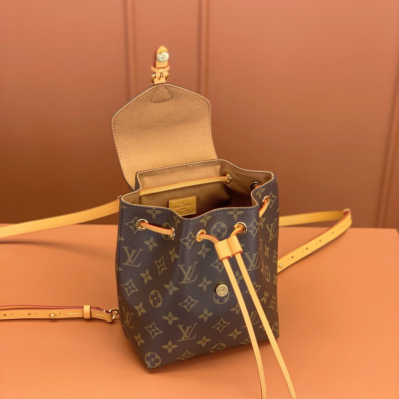 Louis Vuitton 路易威登 Leather Goods