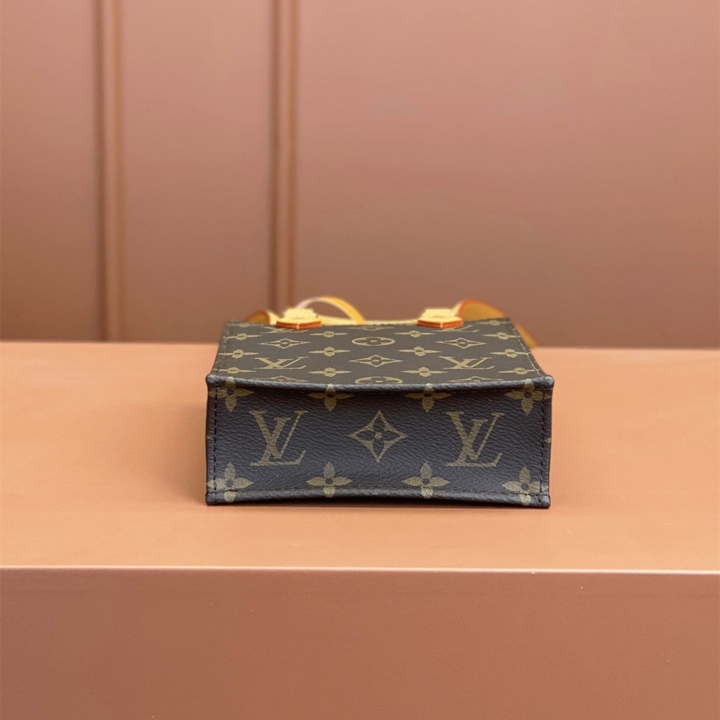 Louis Vuitton 路易威登 Leather Goods