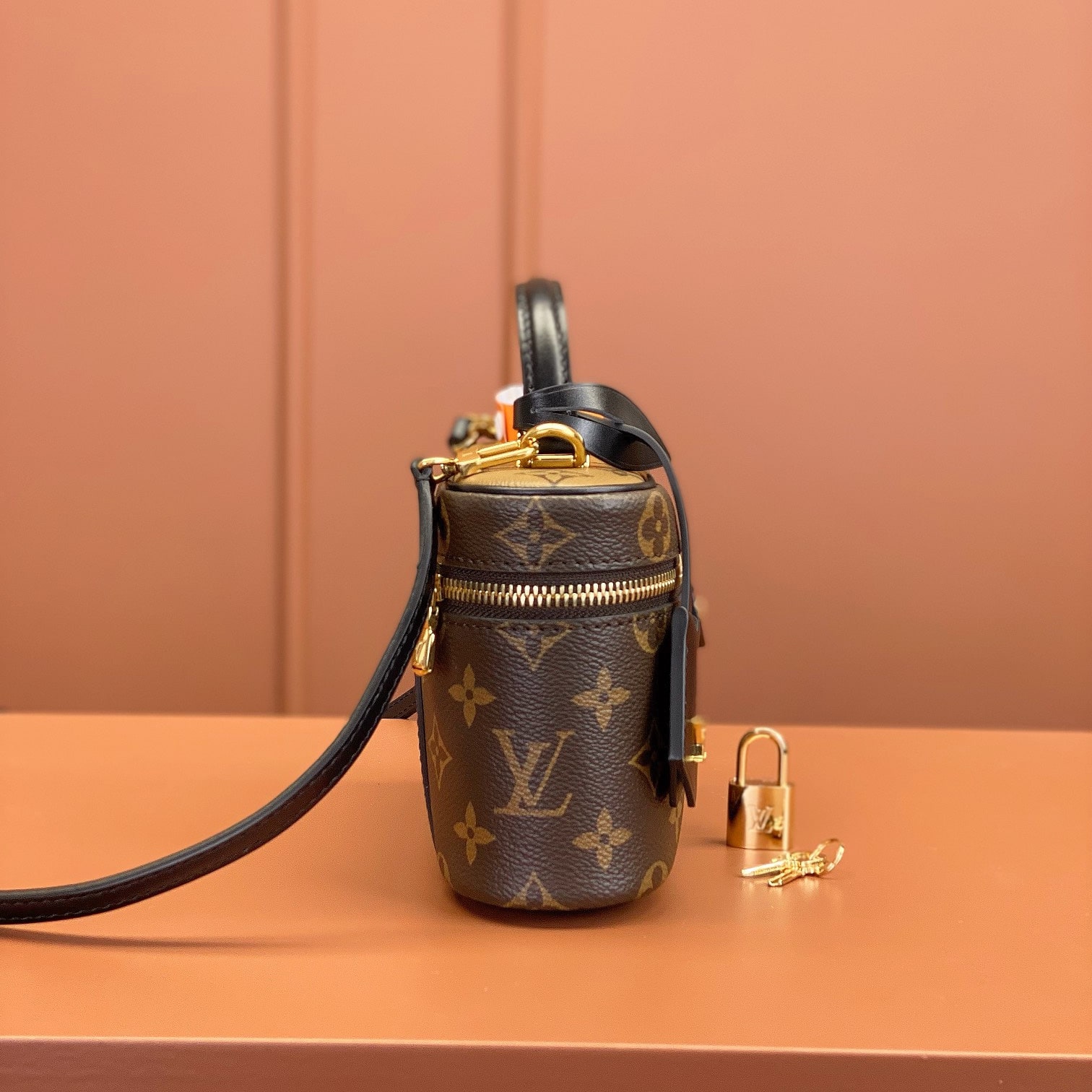 Louis Vuitton 路易威登 Leather Goods