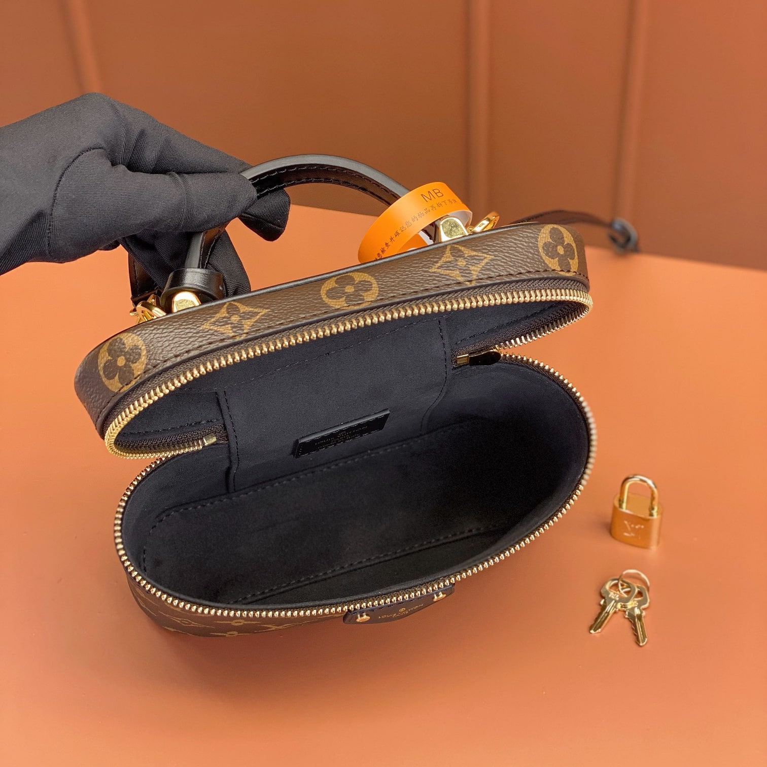 Louis Vuitton 路易威登 Leather Goods