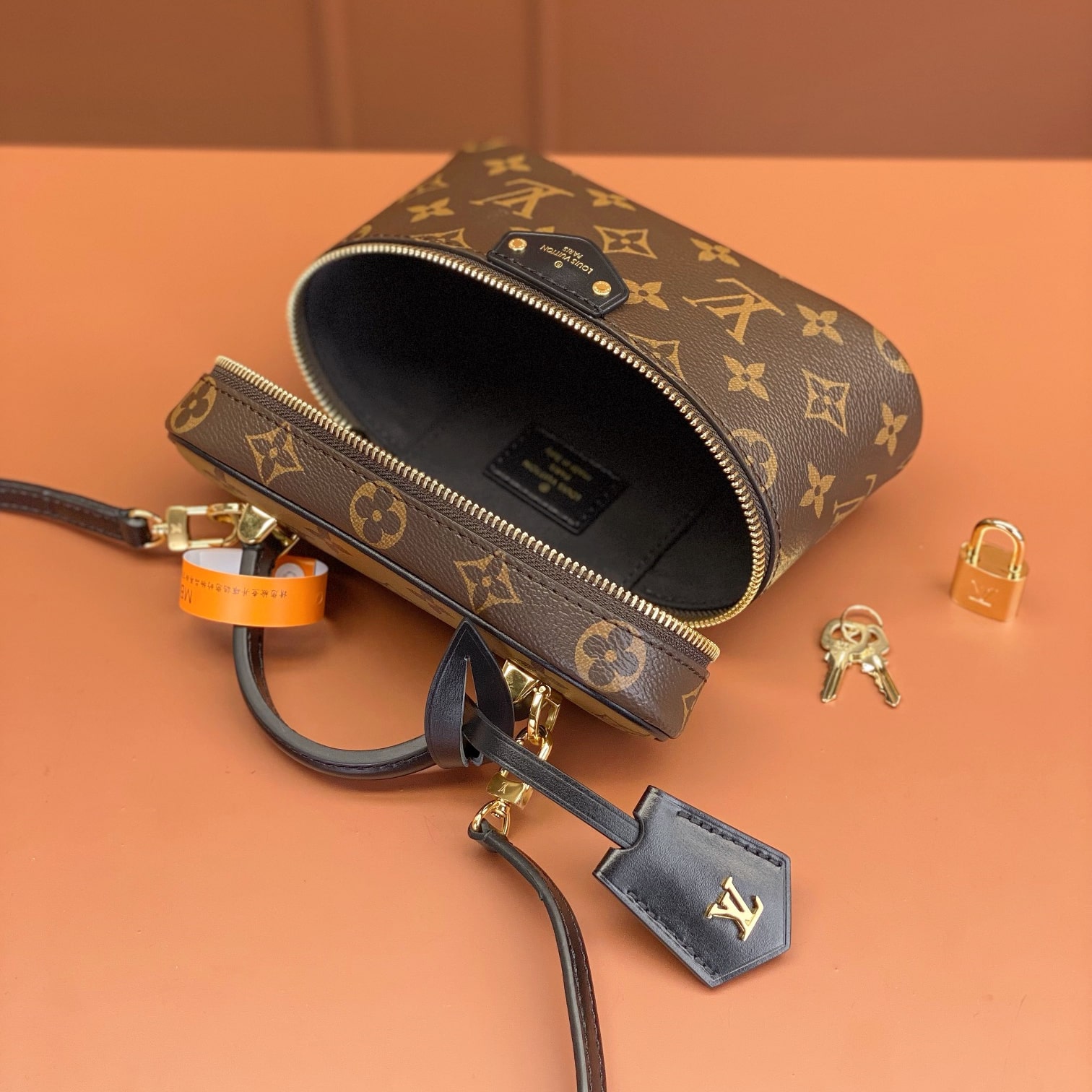 Louis Vuitton 路易威登 Leather Goods