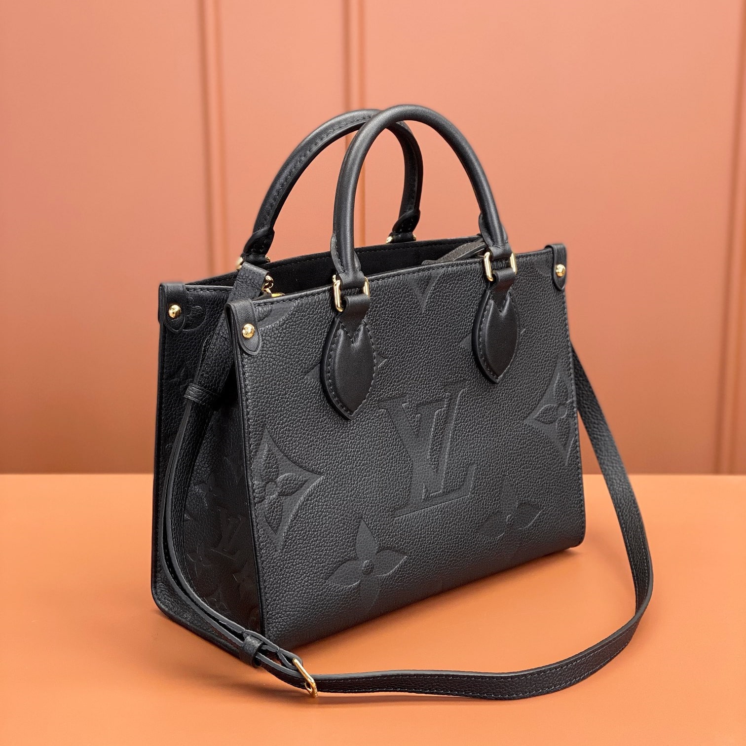 Louis Vuitton 路易威登 Leather Goods